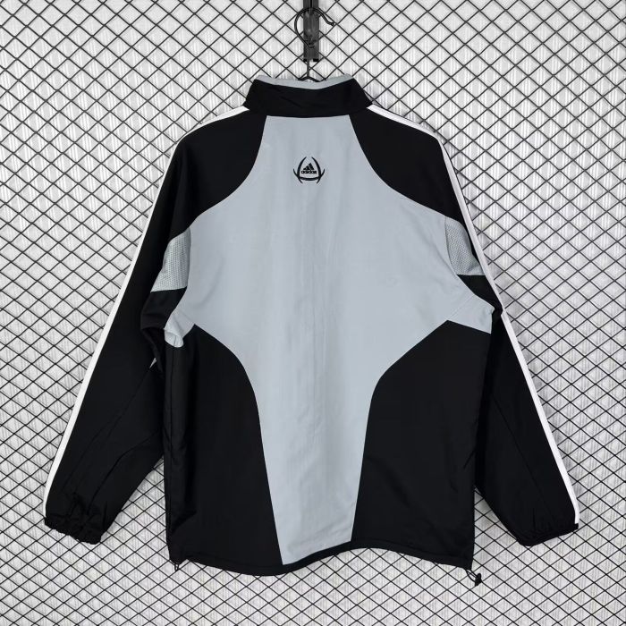 Retro Jacket 2004-2005 Real Madrid Grey Soccer Windbreaker Jacket Football Jacket