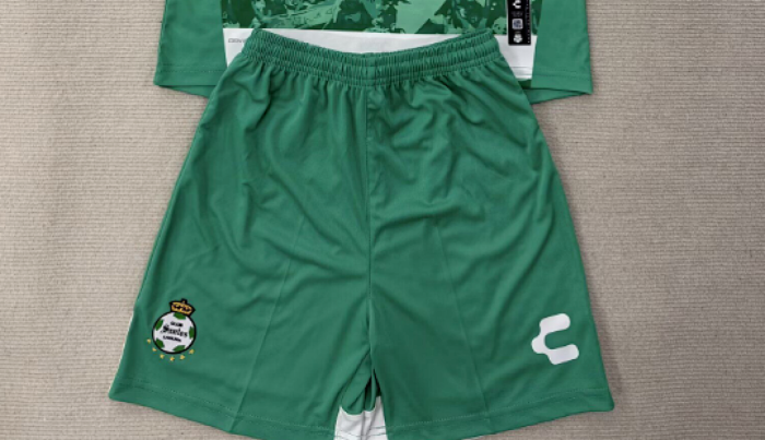 Fan Version 2025-2026 Santos Laguna Home Soccer Shorts Football Shorts