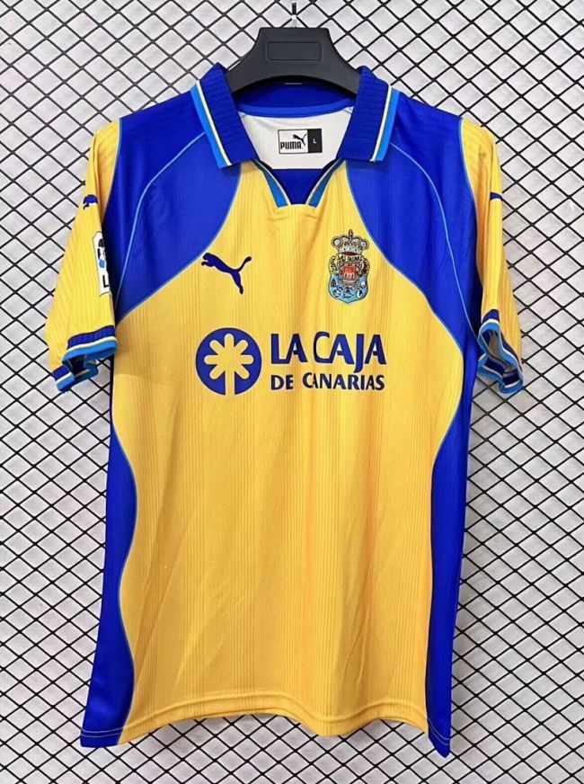 with LFP Patch Retro Jersey 2000-2001 Las Palmas Home Soccer Jersey Vintage Football Shirt