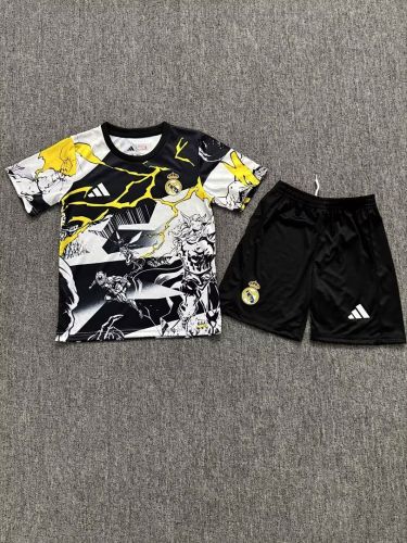 Youth Uniform Kids Kit 2025-2026 Real Madrid Marvel Version Soccer Jersey Shorts Child Football Set