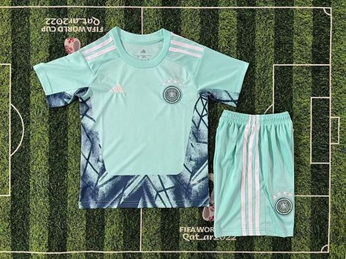 Youth Uniform Kids Kit 2026 Germany Green Goalkeeper Soccer Jersey Shorts Child Football Set