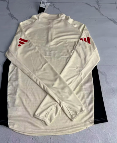 2025-2026 Player Version Liverpool Light Yellow Soccer Training Sweater