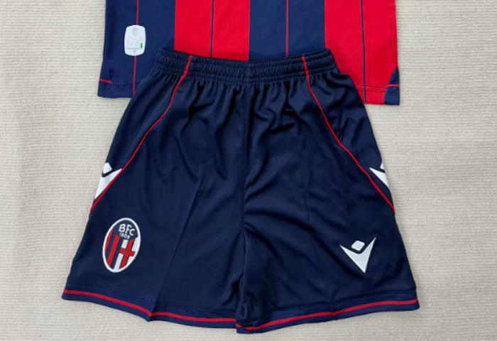 Fan Version 2025-2026 Bologna Home Soccer Shorts Football Shorts