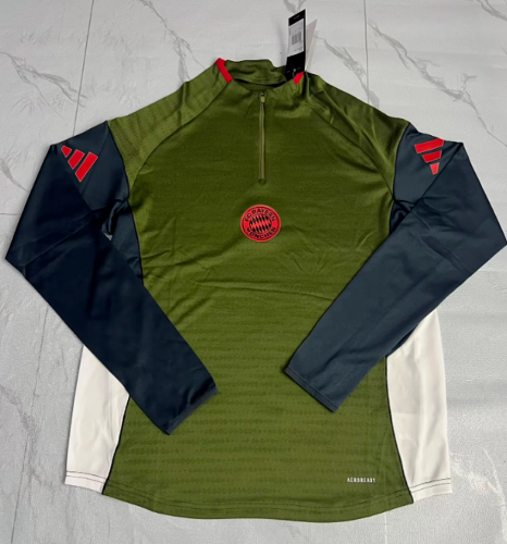 2025-2026 Bayern Munich Green Soccer Training Sweater