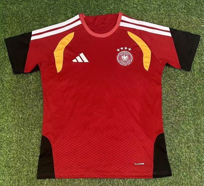 Fan Version 2026 Germany Red Soccer Training Jersey Football Shirt