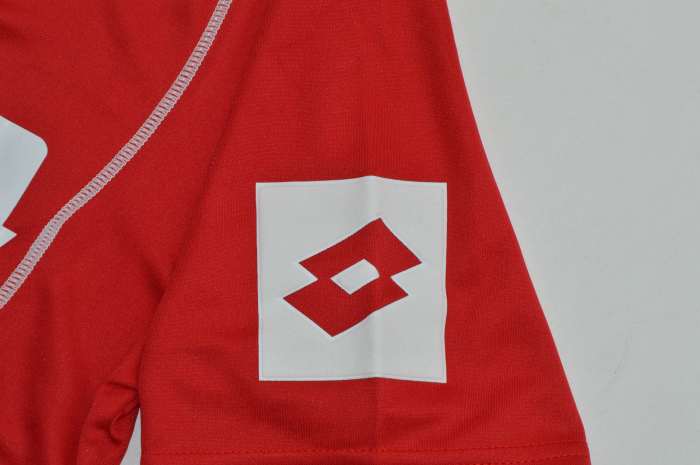 Retro Jersey 2004-2005 Real Zaragoza Away Red Soccer Jersey Vintage Camisetas de Futbol