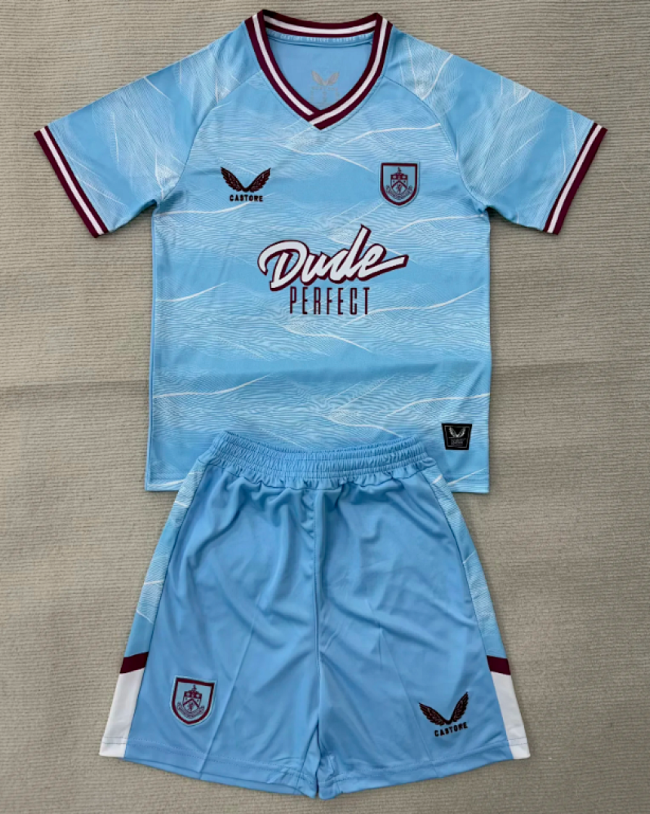 Youth Uniform Kids Kit 2025-2026 Burnley Away Blue Soccer Jersey Shorts Child Football Set