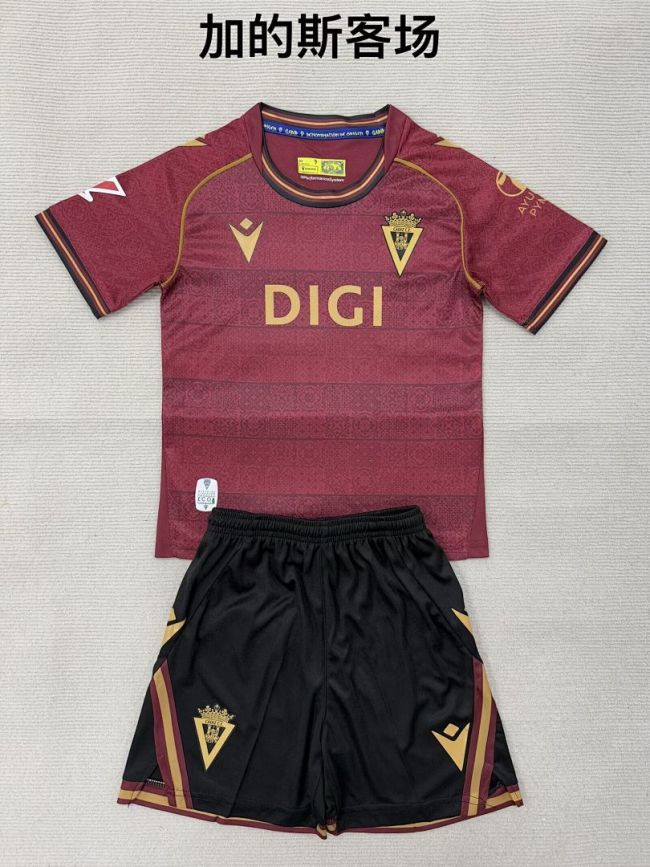 with LALIGA Patch Youth Uniform Kids Kit 2025-2026 Cadiz Away Red Soccer Jersey Shorts Child Football Set