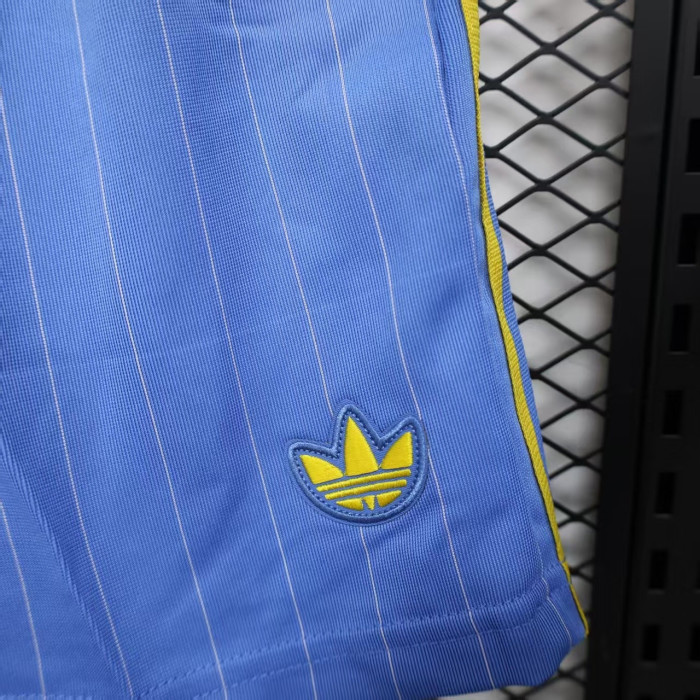 Fan Version 2025-2026 Manchester United Light Blue Icon Soccer Shorts Football Shorts