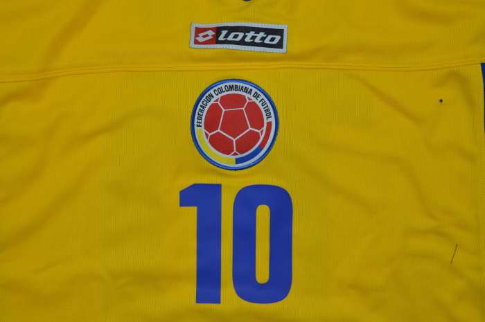 Retro Jersey 2003-2005 Colombia CHICO 10 Home Soccer Jersey Vintage Football Shirt