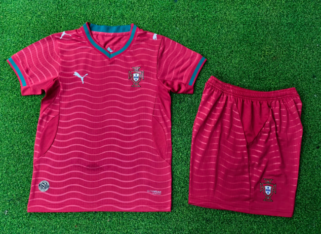 Player Version Youth Uniform Kids Kit 2026 Portugal Home Soccer Jersey Shorts Child Football Set