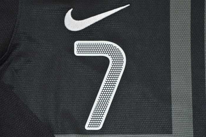 Long Sleeve Retro Jersey 2013 Portugal RONALDO 7 Away Black Soccer Jersey Vintage Football Shirt
