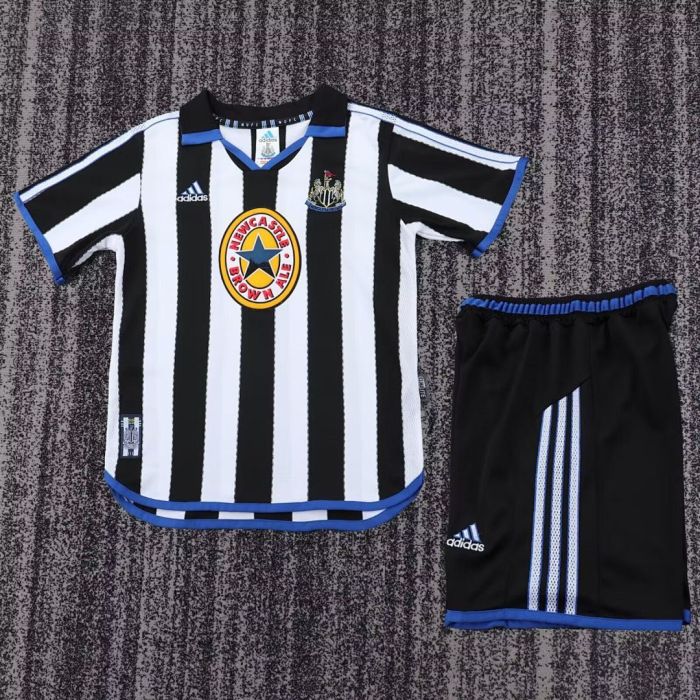 Retro Youth Uniform Kids Kit 1999-2000 Newcastle United Home Soccer Jersey Shorts Child Football Set