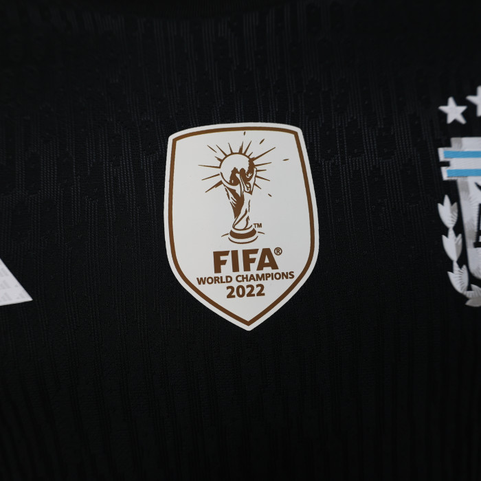 with Golden Front Patch Player Version 2026 Argentina Black Goalkeeper Soccer Jersey Camisetas de Futbol