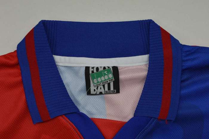 with Serie A Patch Retro Jersey 1997-1998 Bologna BAGGIO 10 Home Soccer Jersey Vintage Football Shirt