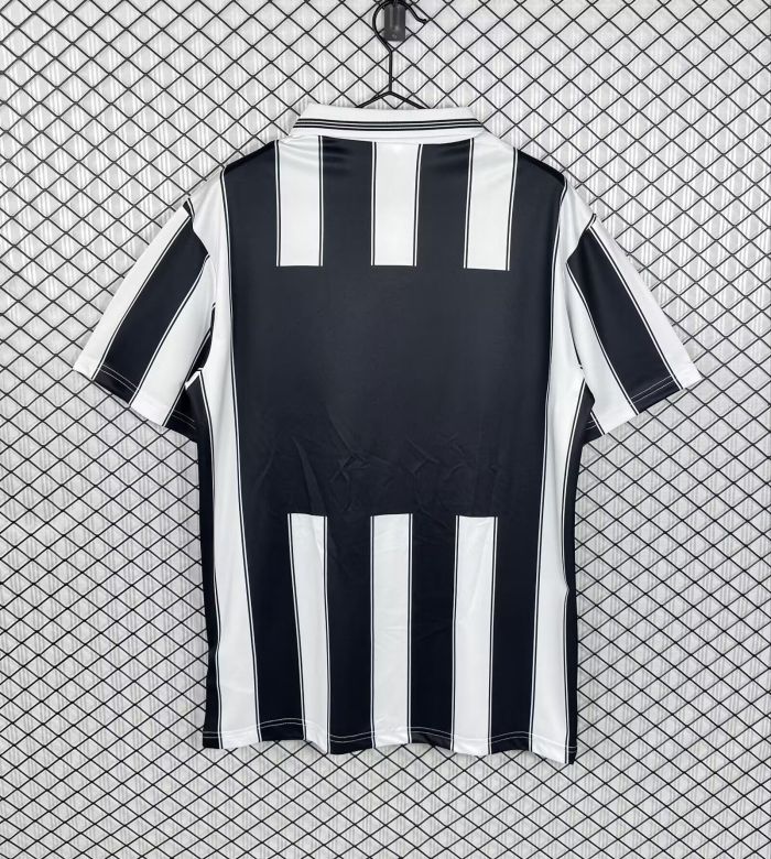Retro Jersey 1996-1997 Besiktas Away Soccer Jersey Vintage Beşiktaş Football Shirt
