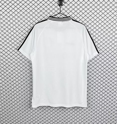 Retro Jersey 1996-1997 Besiktas Home Soccer Jersey Vintage Beşiktaş Football Shirt