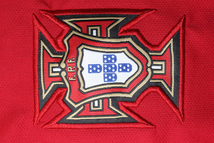 with World Cup Patch Retro Jersey 2018 World Cup Portugal Home Soccer Jersey Vintage Football Shirt