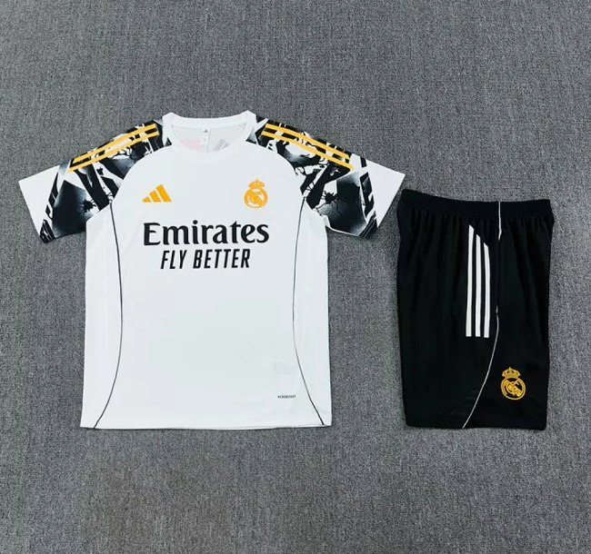Adult Uniform 2026 Real Madrid White marvel Soccer Training Jersey and Shorts Football Kits