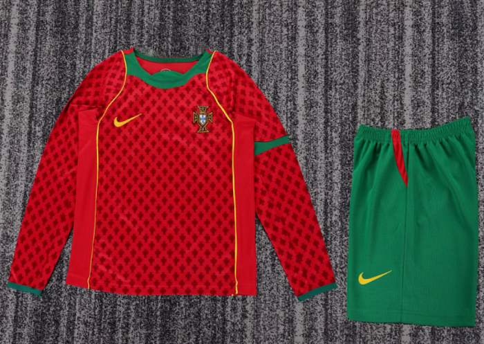 Long Sleeve Retro Youth Uniform Kids Kit 2004 Portugal Home Soccer Jersey Shorts Child Football Set