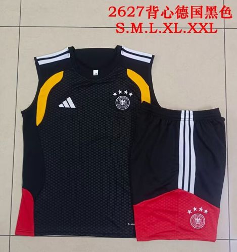 Adult Uniform 2025-2026 Germany Black Soccer Training Vest and Shorts Football Set
