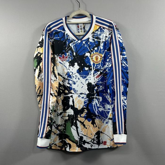 Long Sleeve Manchester United X The Stone Roses Soccer Training Sweater