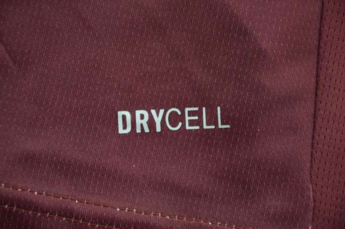Fan Version 2025-2026 US Salernitana 1919 ANASTASIO 33 Home Soccer Jersey Football Shirt