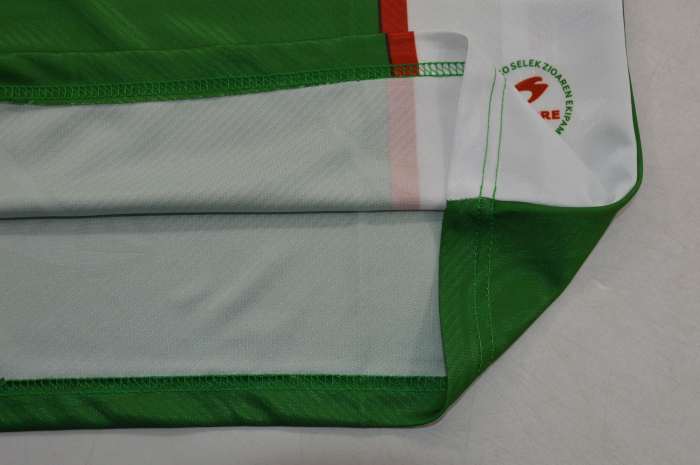 Retro Jersey 1993-1994  Basque Country ALKIZA 18 Home Soccer Jersey Vintage Camisetas de Futbol