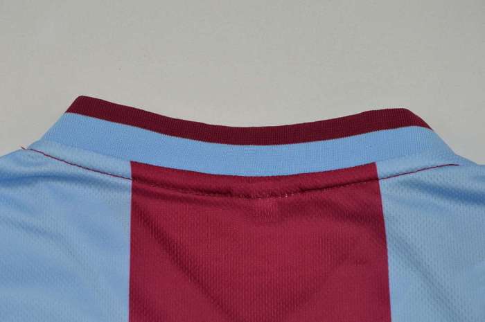 with EPL Patch Retro Jersey 1999-2000 Aston Villa Home Soccer Jersey Vintage Football Shirt