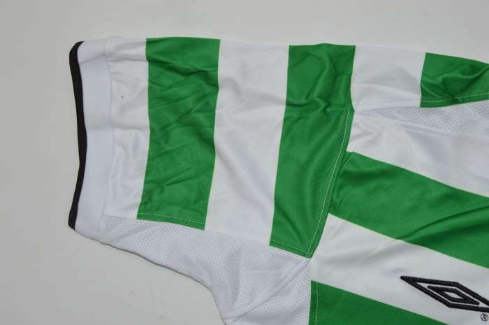 Retro Jersey 2001-2002 Celtic LARSSON 7 Home Soccer Jersey Vintage Football Shirt