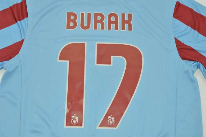 Retro Jersey 2010-2011 Trabzonspor Kulübü BURAK 17 Home Soccer Jersey Football Shirt