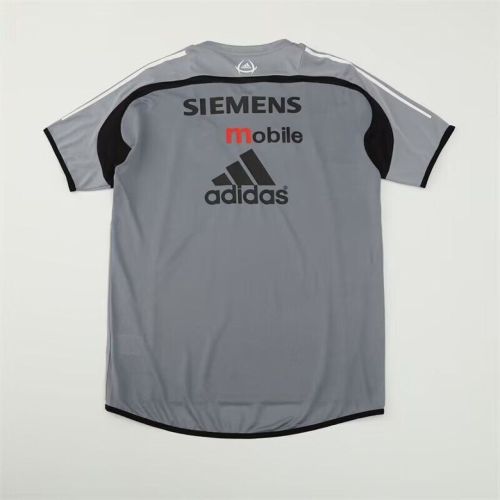 Retro Jersey 2004-2005 Real Madrid Grey Soccer Training Jersey Vintage Football Shirt