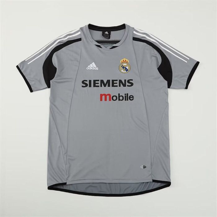 Retro Jersey 2004-2005 Real Madrid Grey Soccer Training Jersey Vintage Football Shirt