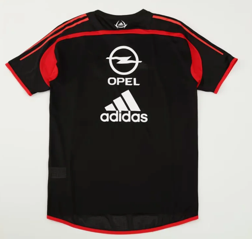 Retro Jersey 2004-2005 AC Milan Black Soccer Training Jersey Vintage Football Shirt