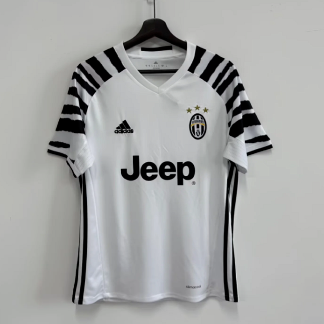Retro Jersey 2016-2017 Juventus Third Away White Soccer Jersey Vintage Football Shirt