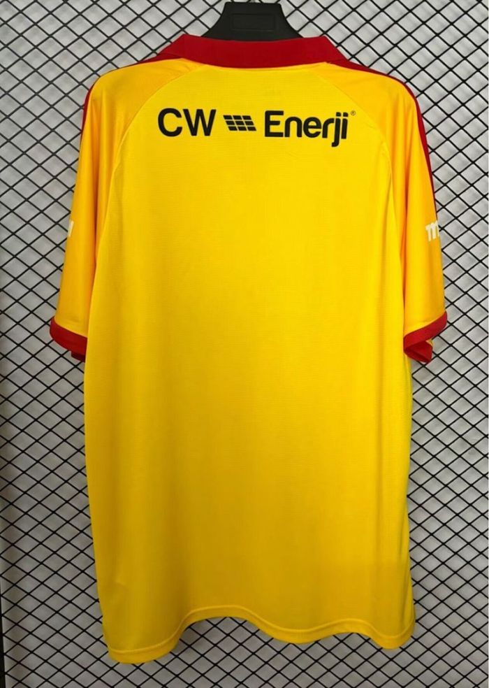 Fan Version 2025-2026 Galatasaray Yellow Special Edition Soccer Jersey Football Shirt