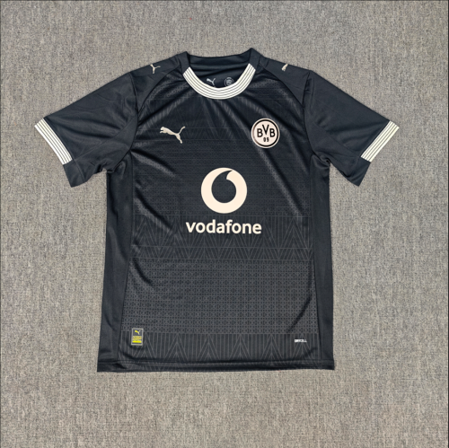 Fan Version 2026-2027 Borussia Dortmund Rote Erde Special Edition Soccer Jersey BVB Football Shirt