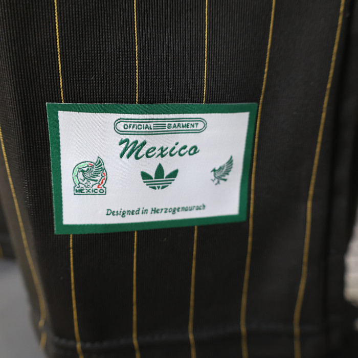 Fan Version 2026 Mexico Black Icon Soccer Jersey Football Shirt