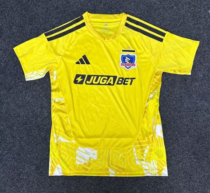 Fan Version 2026-2027 Colo-Colo Yellow Goalkeeper Soccer Jersey Football Shirt