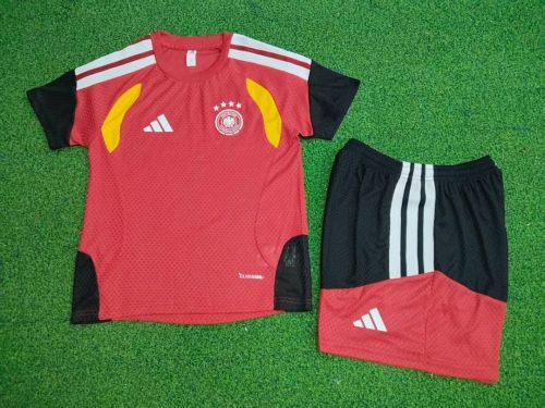Player Version Youth Uniform Kids Kit 2026 Germany Red Soccer Training Jersey Shorts Child Football Set