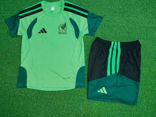 Player Version Youth Uniform Kids Kit 2026 Germany Green Soccer Training Jersey Shorts Child Football Set