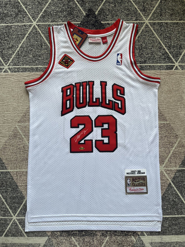 Mitchell&ness 1997-98 Chicago Bulls 23 JORDAN White/Red Signature Version Basketball Shirt NBA Jersey