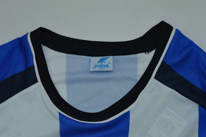 Retro Jersey 2001-2002 Deportivo Alaves VALERON 21 Home Soccer Jersey Vintage Football Shirt