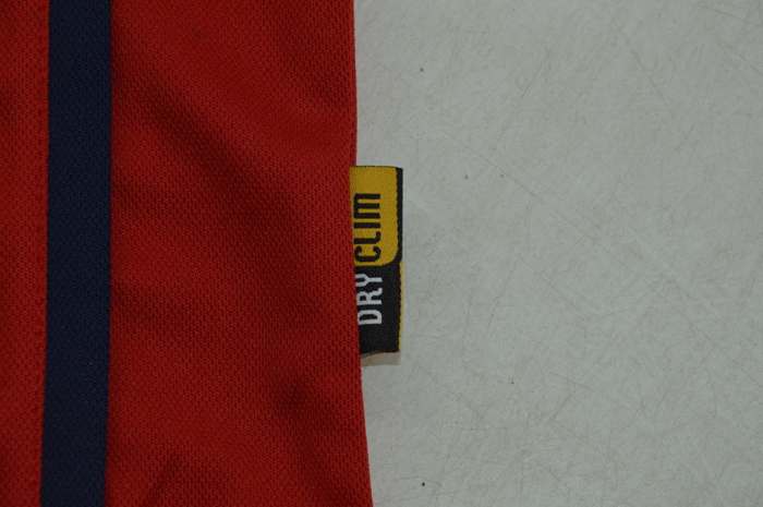 Retro Jersey 2000-2001 Osasuna TRZECIAK 17 Home Soccer Jersey Camisetas de Futbol