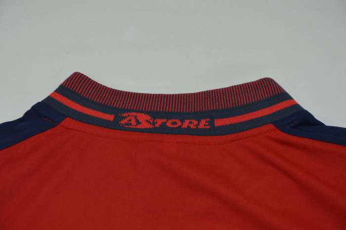 Retro Jersey 2000-2001 Osasuna TRZECIAK 17 Home Soccer Jersey Camisetas de Futbol