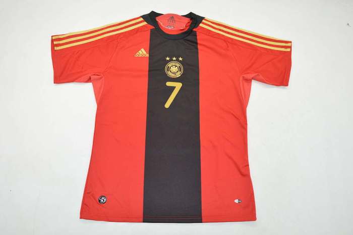 Retro Jersey 2008 Germany SHWEINSTEIGER 7 Away Red/Black Soccer Jersey Vintage Football Shirt