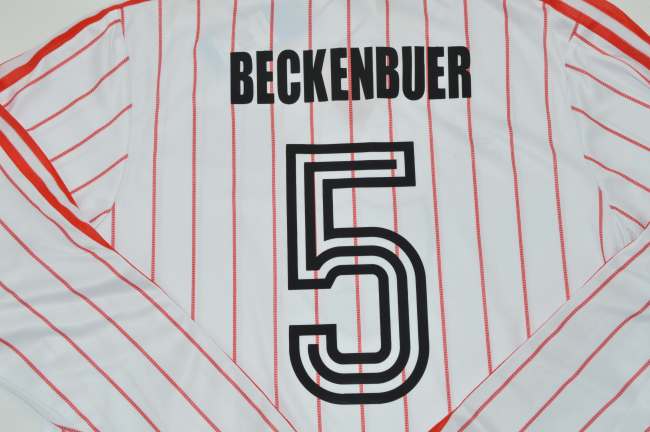 Long Sleeve Retro Jersey 1982-1983 HSV Hamburg SV BECKENBUER 5 Home Soccer Jersey Hamburger Vintage Football Shirt
