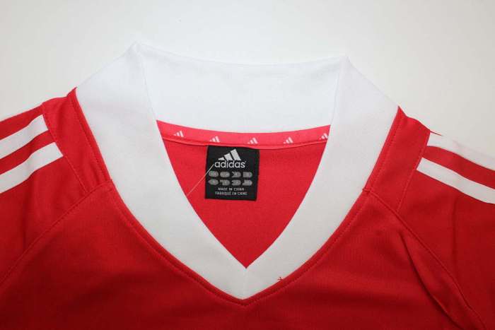 Retro Jersey 2002-2003 SL Benfica NICOTINA 10 Home Soccer Jersey Vintage Football Shirt