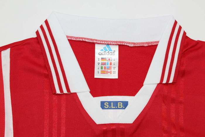 Retro Jersey 1997-1998 SL Benfica NUNO GOMES 21 Home Soccer Jersey Vintage Football Shirt