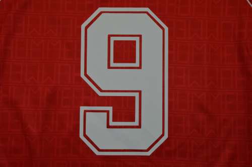 Retro Jersey 1990 SL Benfica 9 Home Soccer Jersey Vintage Football Shirt